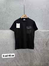 Load image into Gallery viewer, T-shirt