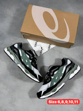 Load image into Gallery viewer, Shoes