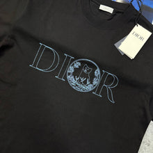Load image into Gallery viewer, Tshirt