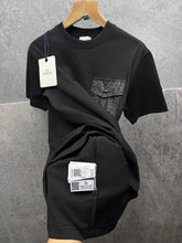 Load image into Gallery viewer, T-shirt