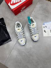 Load image into Gallery viewer, Shoes