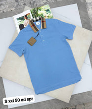 Load image into Gallery viewer, T-shirt