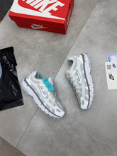 Load image into Gallery viewer, Shoes
