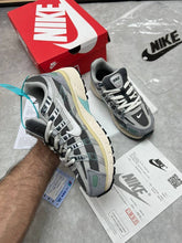 Load image into Gallery viewer, Shoes