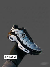 Load image into Gallery viewer, Shoes