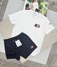 Load image into Gallery viewer, Tshirt