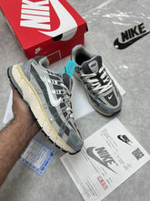 Load image into Gallery viewer, Shoes