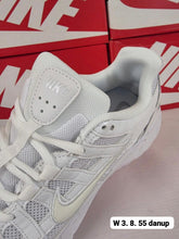 Load image into Gallery viewer, Shoes