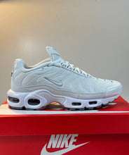 Load image into Gallery viewer, Shoes
