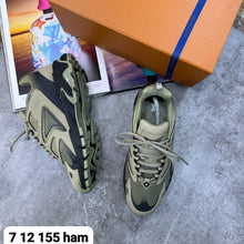 Load image into Gallery viewer, Shoes