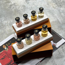 Load image into Gallery viewer, Perfume
