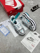 Load image into Gallery viewer, Shoes