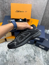 Load image into Gallery viewer, Shoes