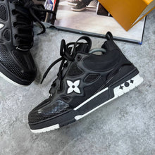 Load image into Gallery viewer, Shoes