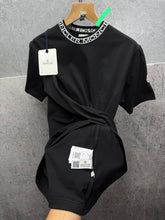Load image into Gallery viewer, T-shirt