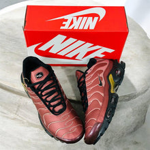 Load image into Gallery viewer, Shoes
