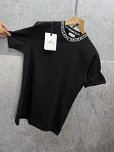 Load image into Gallery viewer, T-shirt