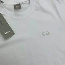 Load image into Gallery viewer, T-shirt