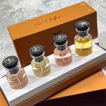 Load image into Gallery viewer, Perfume