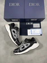 Load image into Gallery viewer, Shoes men