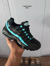 Load image into Gallery viewer, Shoes