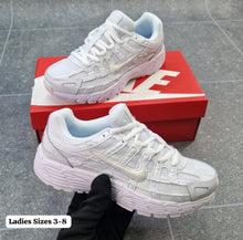 Load image into Gallery viewer, Shoes