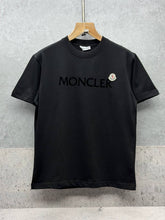 Load image into Gallery viewer, Tshirt