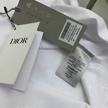 Load image into Gallery viewer, T-shirt