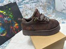 Load image into Gallery viewer, Shoes