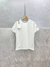 Load image into Gallery viewer, T-shirt