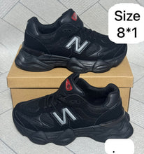 Load image into Gallery viewer, Shoes