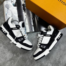 Load image into Gallery viewer, Shoes