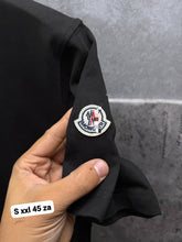 Load image into Gallery viewer, T-shirt