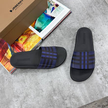 Load image into Gallery viewer, Slipper