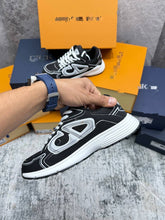 Load image into Gallery viewer, Shoes