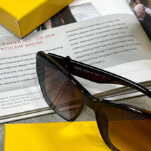 Load image into Gallery viewer, Sunglass