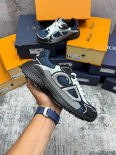 Load image into Gallery viewer, Shoes