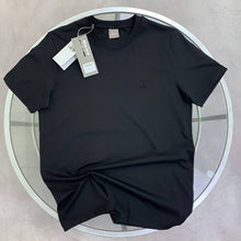 Load image into Gallery viewer, T-shirt