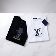Load image into Gallery viewer, T-shirt