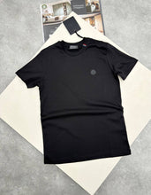 Load image into Gallery viewer, Tshirt