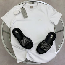 Load image into Gallery viewer, T-shirt