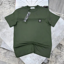 Load image into Gallery viewer, Tshirt
