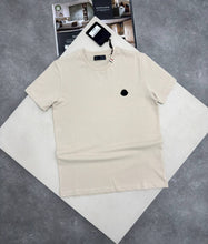 Load image into Gallery viewer, Tshirt