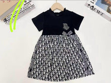 Load image into Gallery viewer, Dress