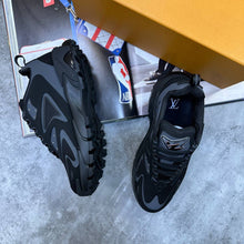 Load image into Gallery viewer, Shoes