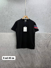 Load image into Gallery viewer, Tshirt