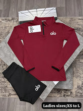 Load image into Gallery viewer, Tracksuit women