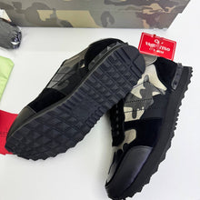 Load image into Gallery viewer, Shoes