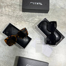 Load image into Gallery viewer, Sunglass