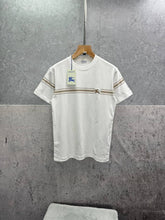 Load image into Gallery viewer, Tshirt